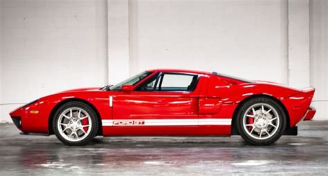 ford gt 2005 side
